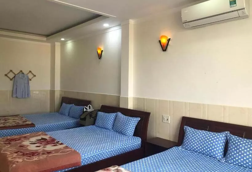 تختخواب و صبحانه Nhà Nghỉ Bình Yên