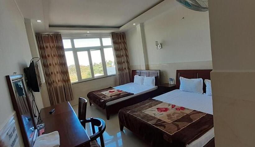 تختخواب و صبحانه Nhà Nghỉ Bình Yên