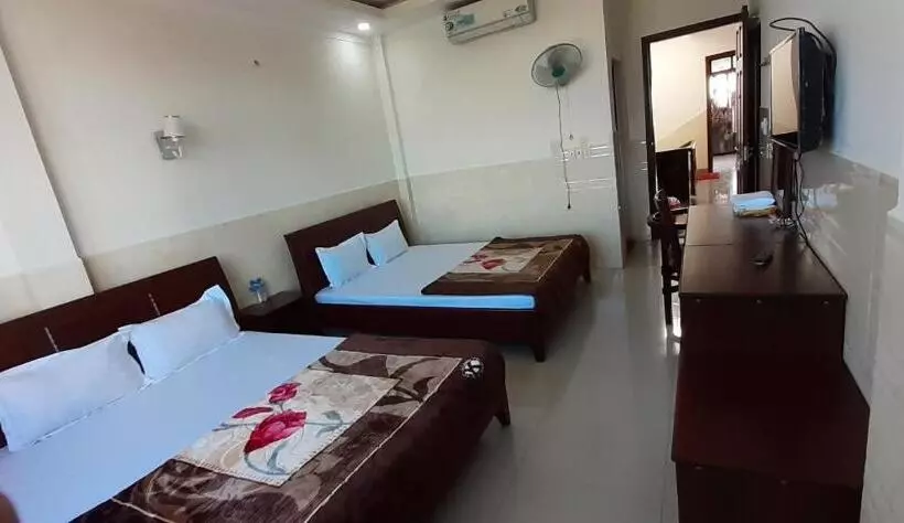 تختخواب و صبحانه Nhà Nghỉ Bình Yên
