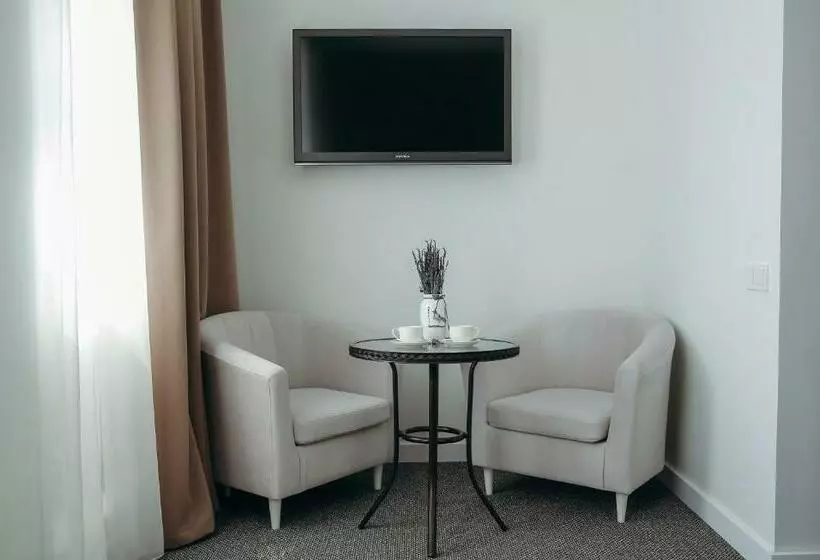 هتل 7 Boutique