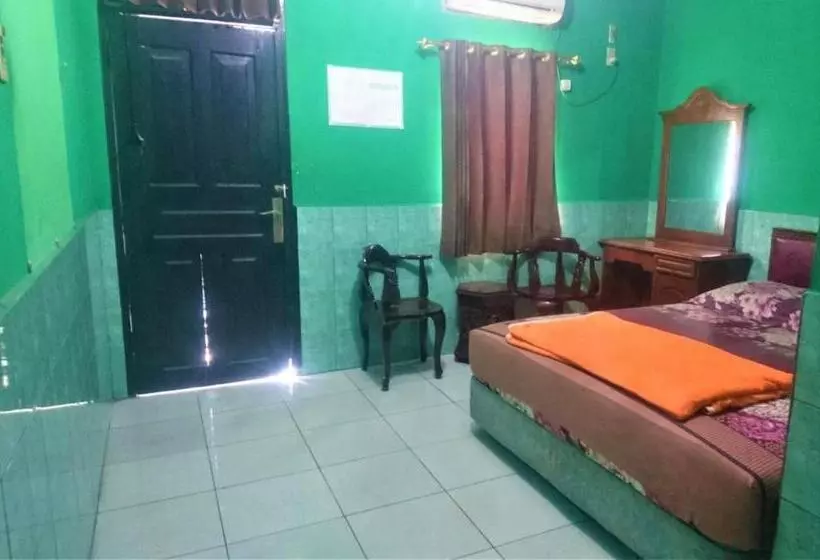 Hotelli Bukit Panembahan