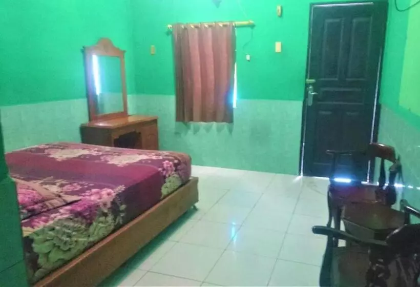 Hotelli Bukit Panembahan