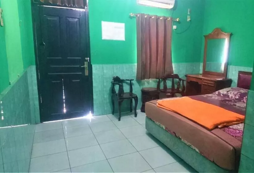 Hotelli Bukit Panembahan