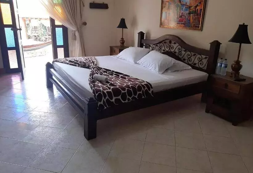 Hotelli Osadia Ventura