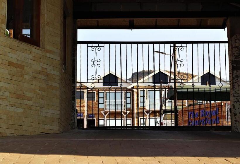 فندق The Royal Courtyard