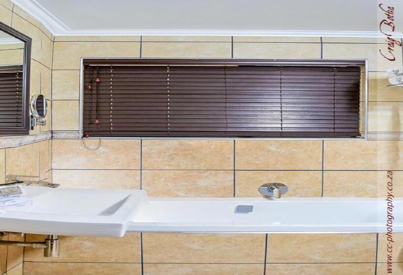 فندق The Royal Courtyard