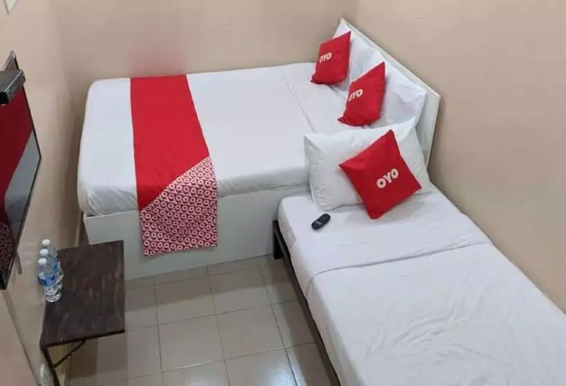 Oyo 1224 Hotel Hajah Rohayah