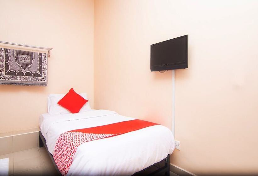 Oyo 1224 Hotel Hajah Rohayah