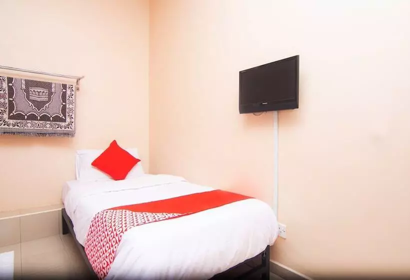 Oyo 1224 Hotel Hajah Rohayah