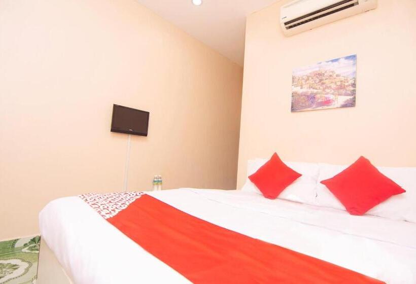 Oyo 1224 Hotel Hajah Rohayah