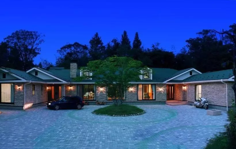 Majatalo Guest House Third Place