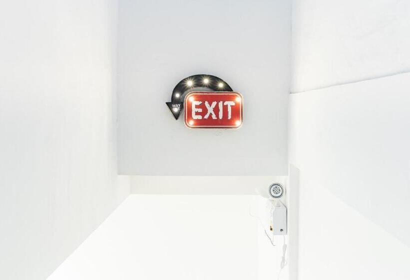 بنسيون Reddoorz Plus At Mitrotel Medan