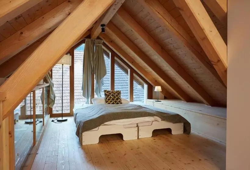 Retkeilymaja Gasthof Krone Blatten