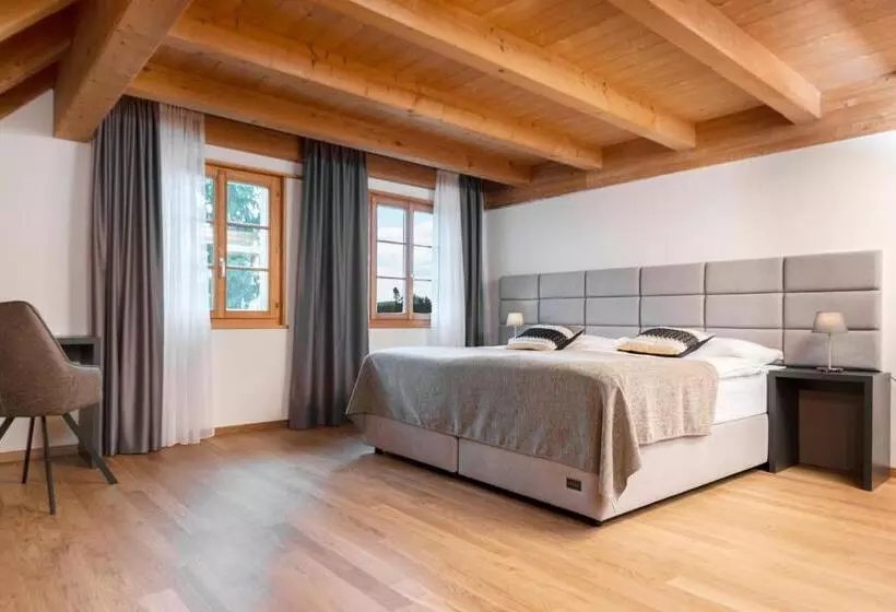 Retkeilymaja Gasthof Krone Blatten