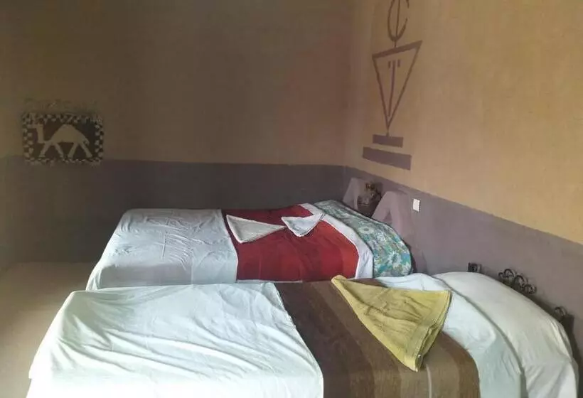 Retkeilymaja Tazoult Ouzina