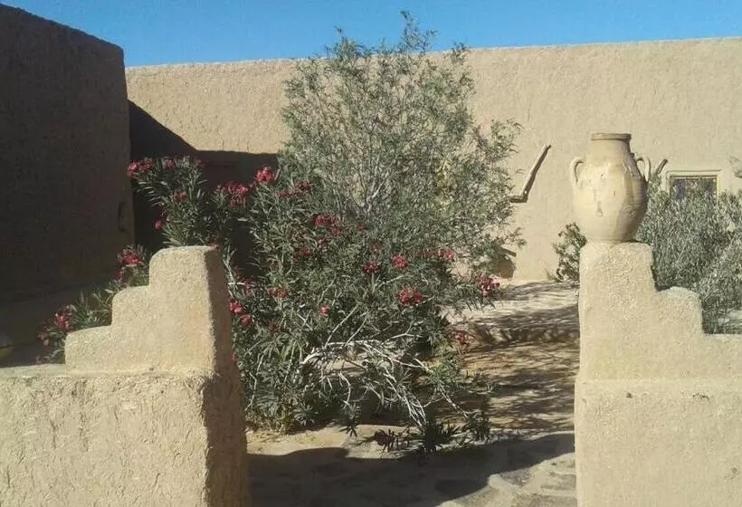 Retkeilymaja Tazoult Ouzina