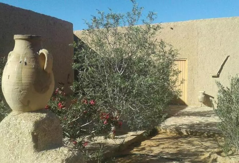 Retkeilymaja Tazoult Ouzina