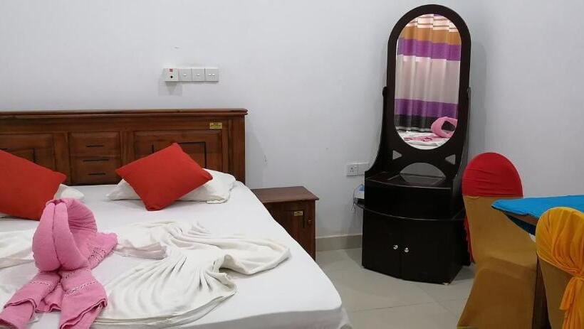 Avanya Hotel And Reception Hall