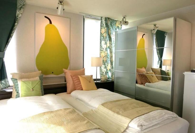 تختخواب و صبحانه Ah87 Osaka