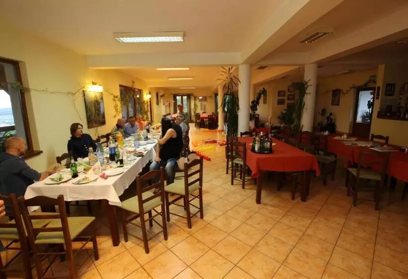 Aamiaismajoitus (B&B) Panorama Cehu Silvaniei