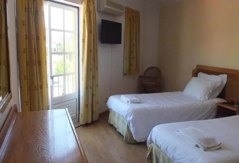 Aamiaismajoitus (B&B) Residencial Gil Vicente