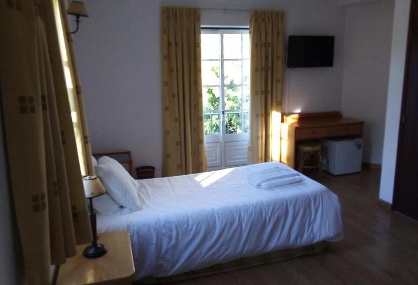 تختخواب و صبحانه Residencial Gil Vicente