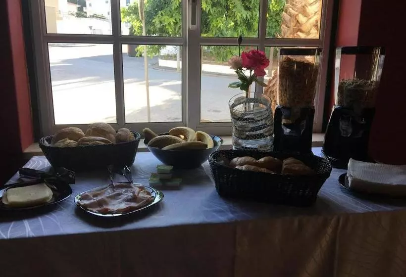 Aamiaismajoitus (B&B) Residencial Gil Vicente