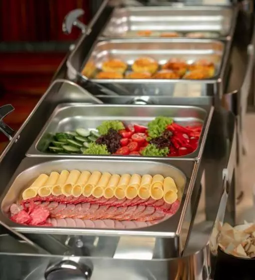 Hotelli готельна ресторація україночка