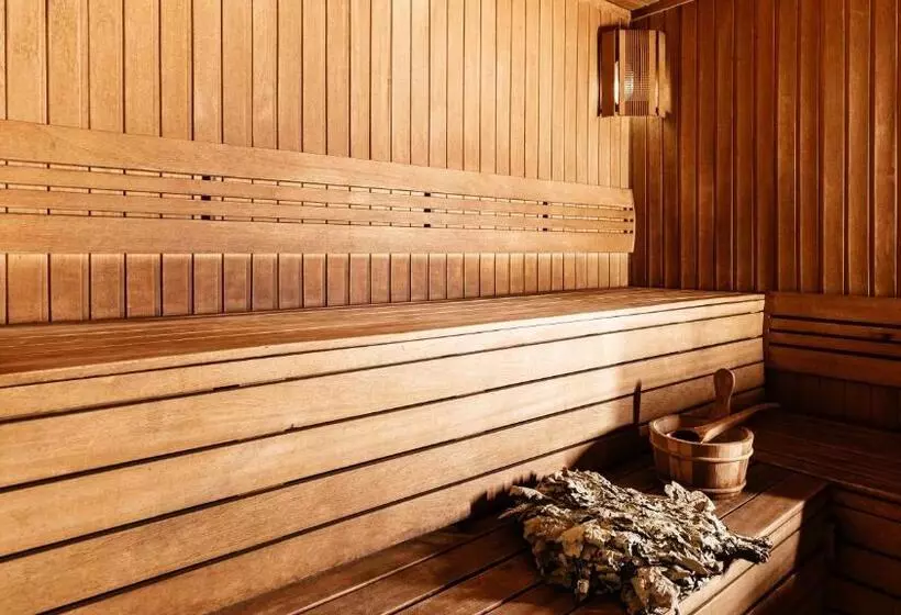 Hotelli готельна ресторація україночка