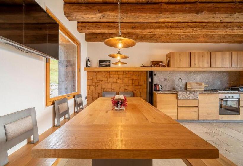 בית מלון כפרי Casera Cornolera