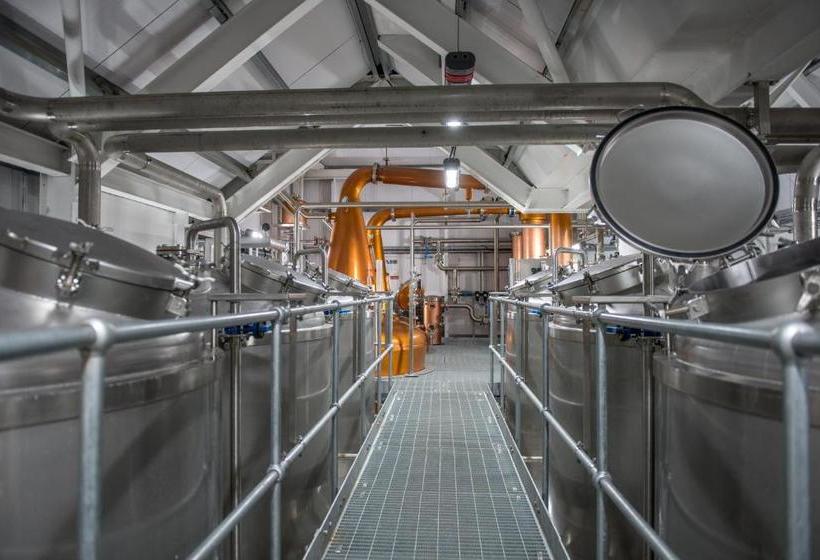 בית מלון כפרי Isle Of Raasay Distillery