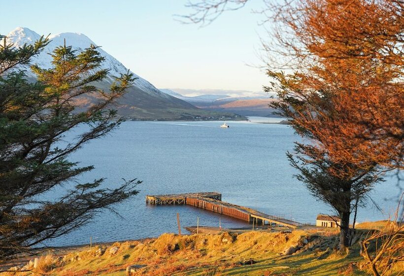 בית מלון כפרי Isle Of Raasay Distillery