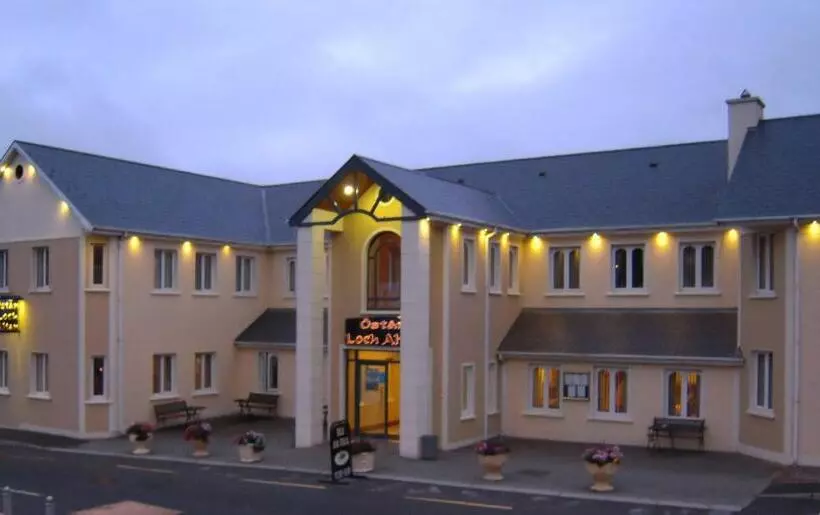 Hotelli Ostan Loch Altan