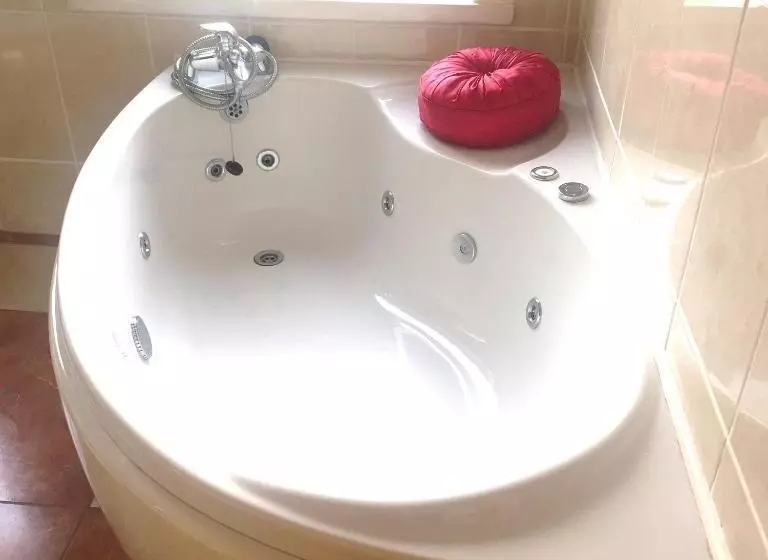 Hotelli Ostan Loch Altan