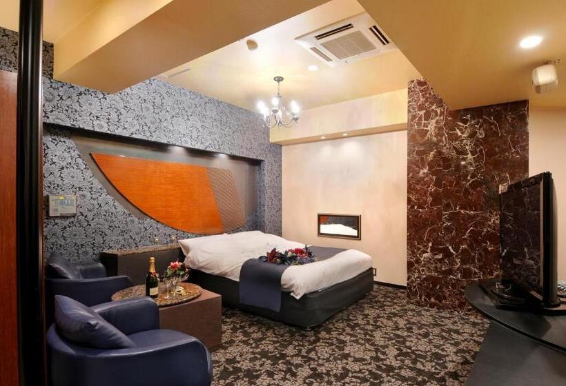 Отель The Graf Matsubara