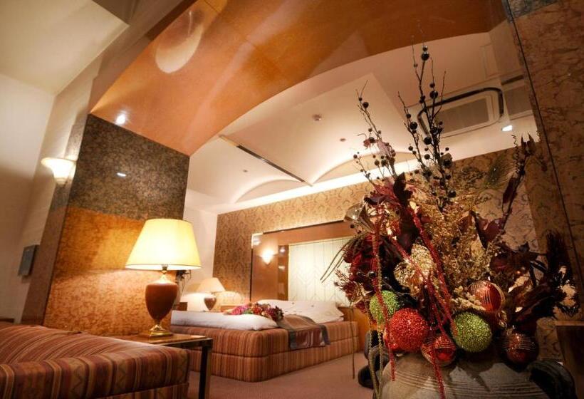 Отель The Graf Matsubara