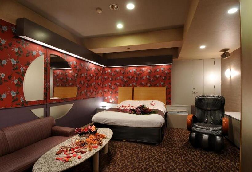 Отель The Graf Matsubara