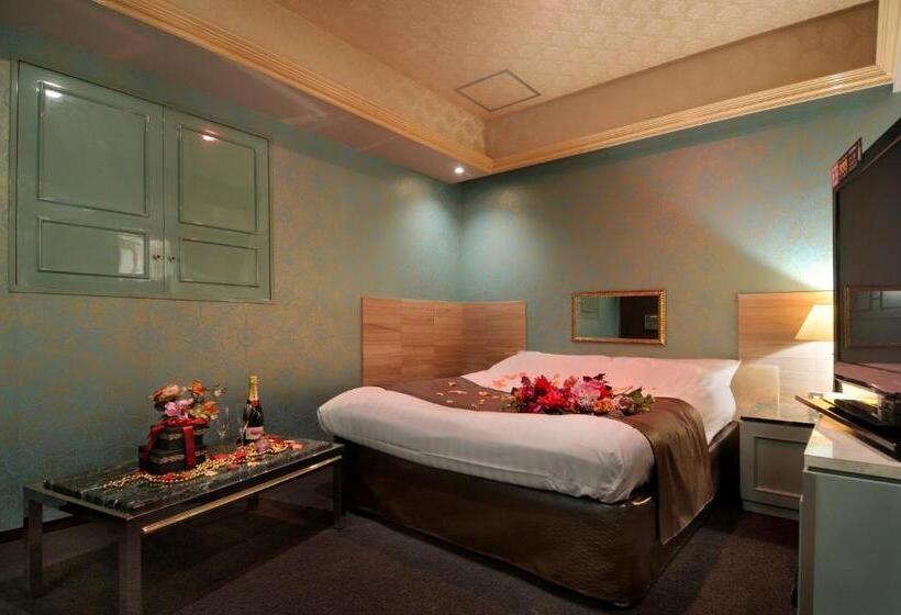 Отель The Graf Matsubara