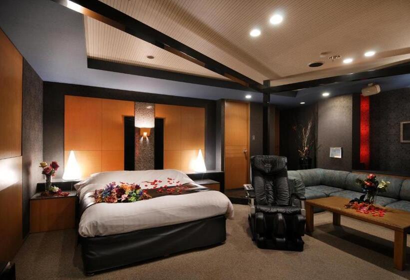 Отель The Graf Matsubara