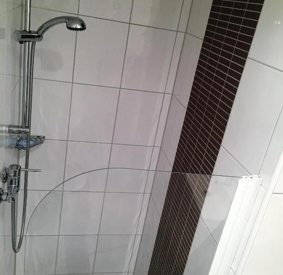 호텔 Restaurant Loewen