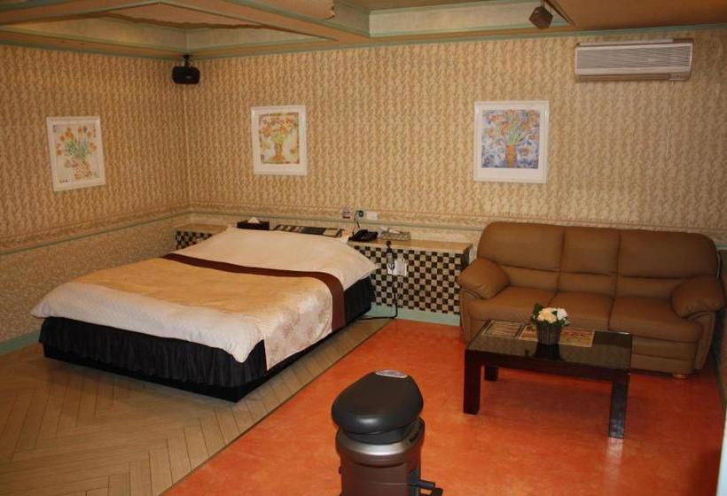 酒店 Restay Moon Kochi