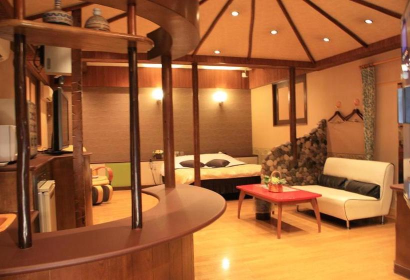 酒店 Restay Moon Kochi