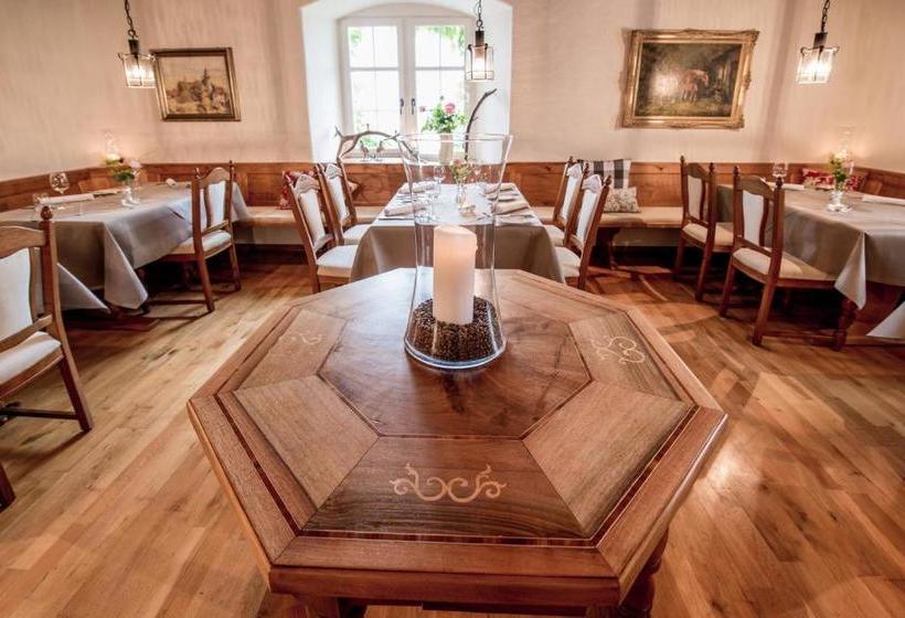 호텔 Schloss Weinstein