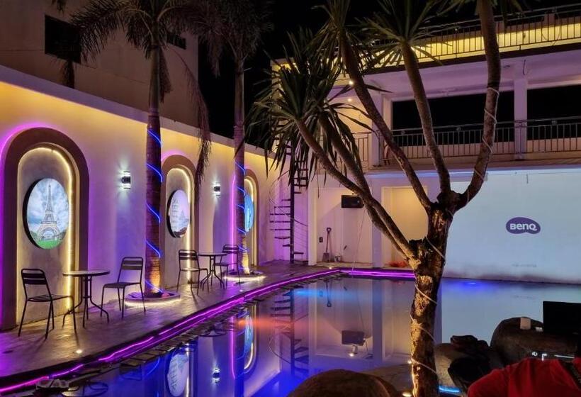 فندق Victoria Inn