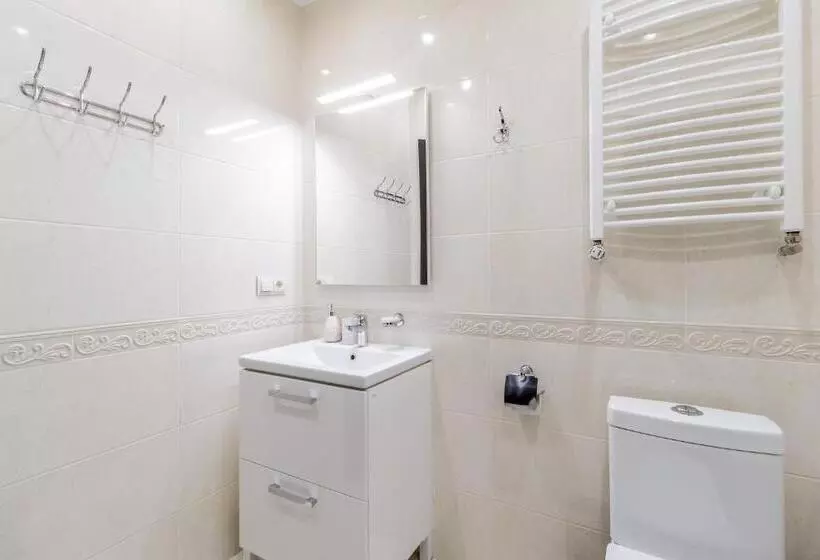 هتل Villa Gor Apartments