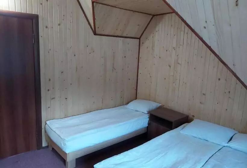 هتل Villa Gor Apartments