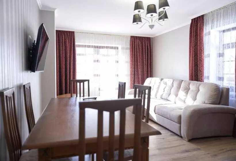 هتل Villa Gor Apartments