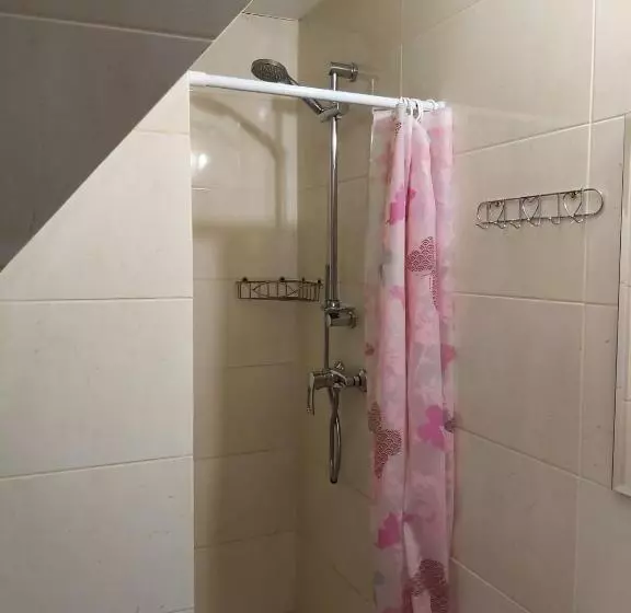 هتل Villa Gor Apartments