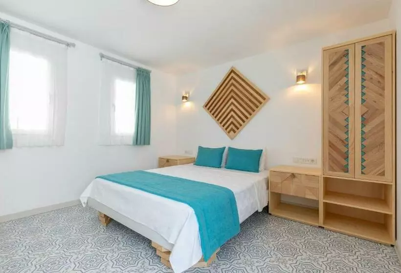 Monza House Otel