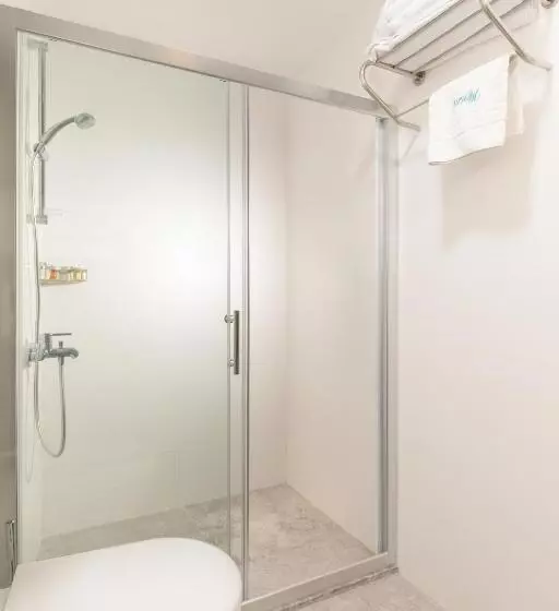 Monza House Otel